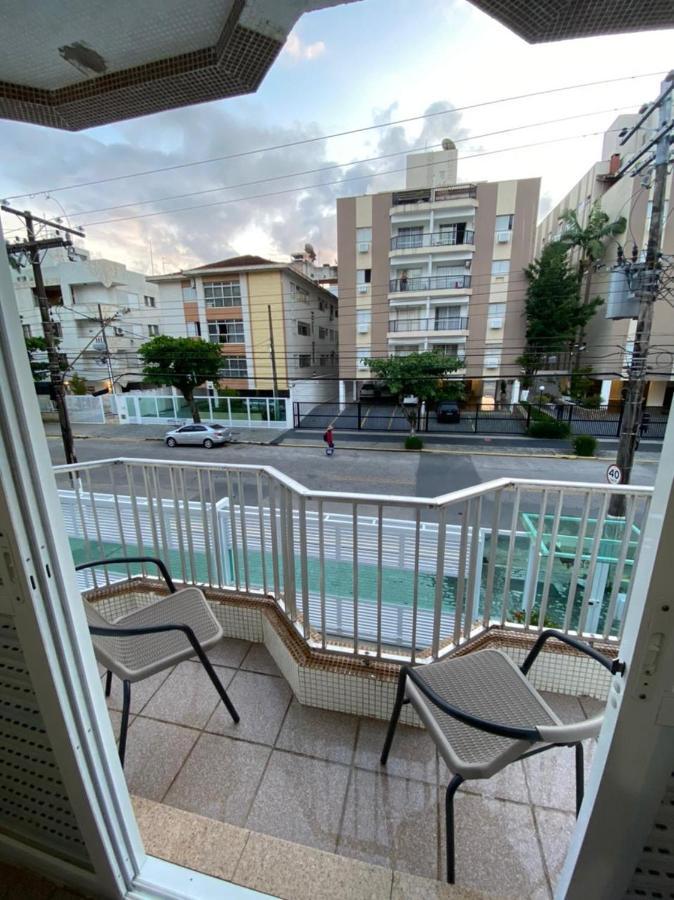 Apartamento Com Estacionamento, Wi-Fi, Ar Condicionado A 300 Metros Da Praia Da Enseada No Guaruja. 外观 照片