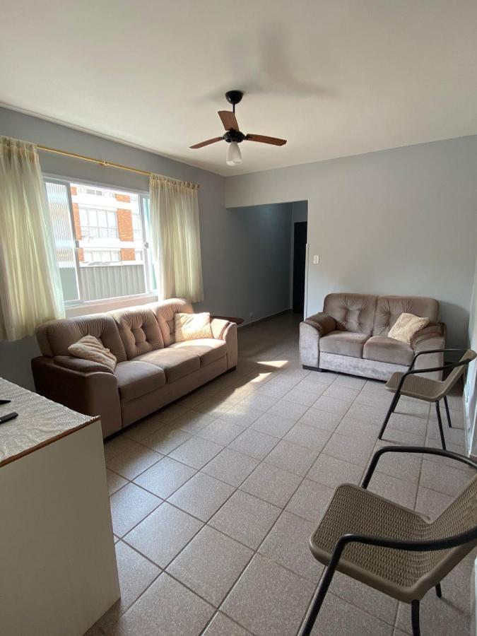 Apartamento Com Estacionamento, Wi-Fi, Ar Condicionado A 300 Metros Da Praia Da Enseada No Guaruja. 外观 照片