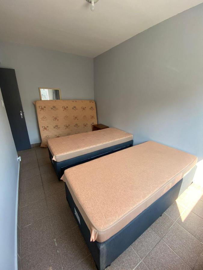 Apartamento Com Estacionamento, Wi-Fi, Ar Condicionado A 300 Metros Da Praia Da Enseada No Guaruja. 外观 照片