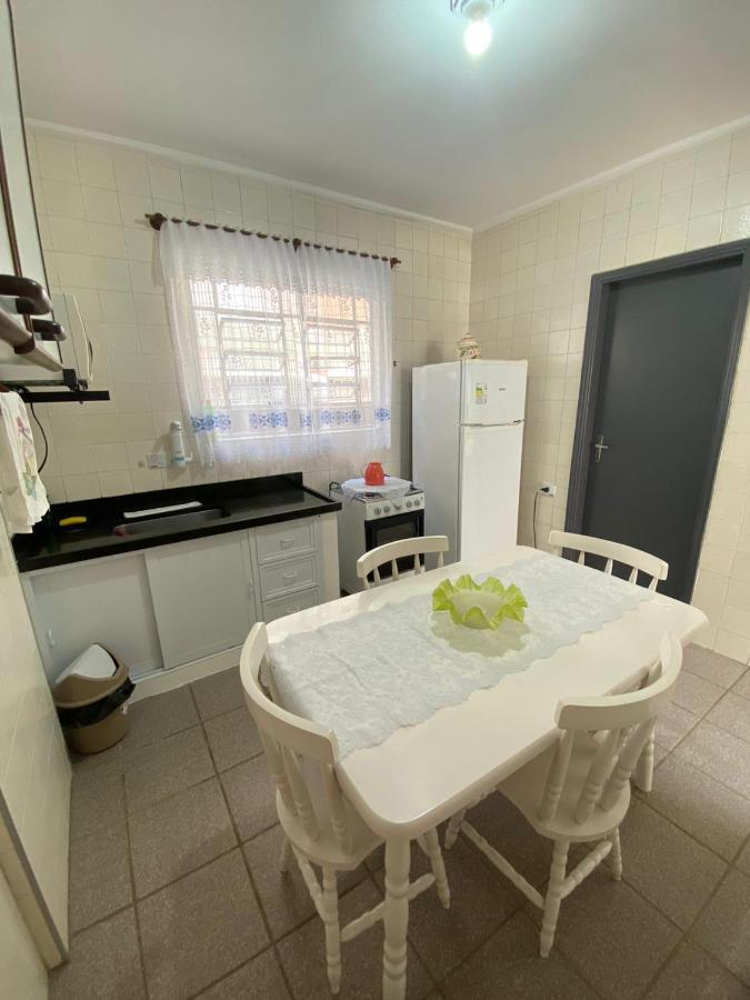 Apartamento Com Estacionamento, Wi-Fi, Ar Condicionado A 300 Metros Da Praia Da Enseada No Guaruja. 外观 照片