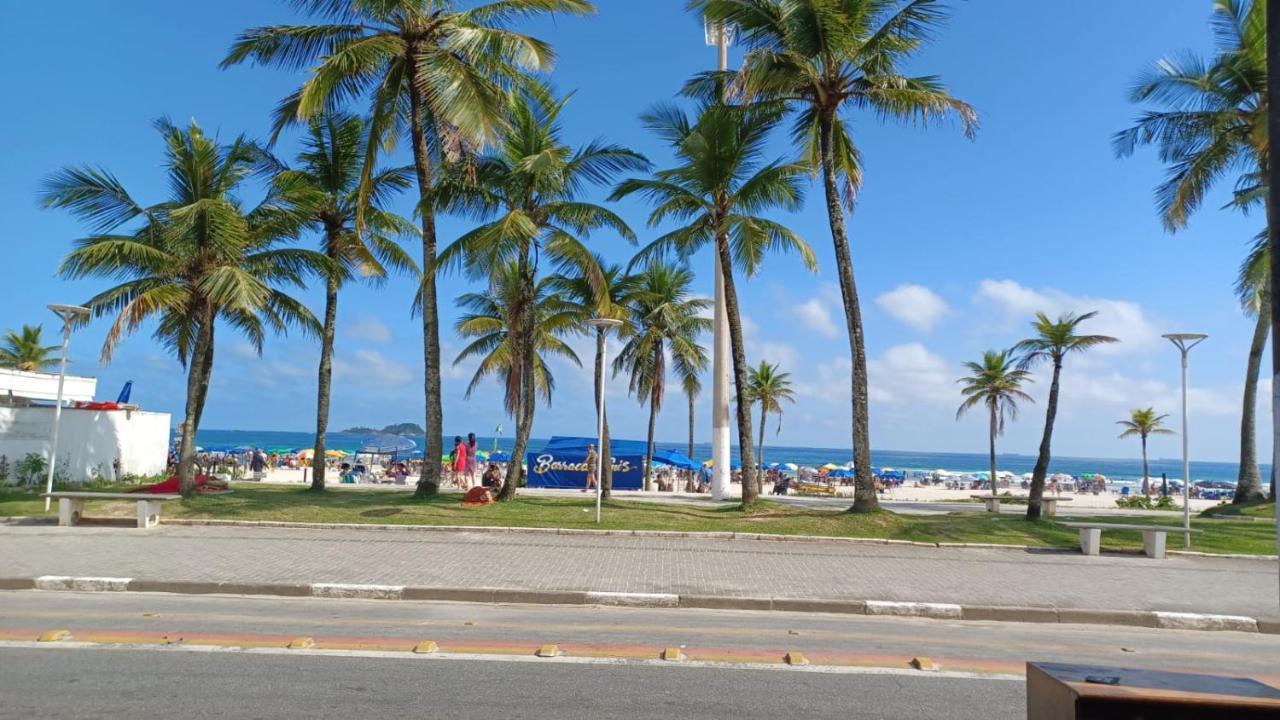 Apartamento Com Estacionamento, Wi-Fi, Ar Condicionado A 300 Metros Da Praia Da Enseada No Guaruja. 外观 照片