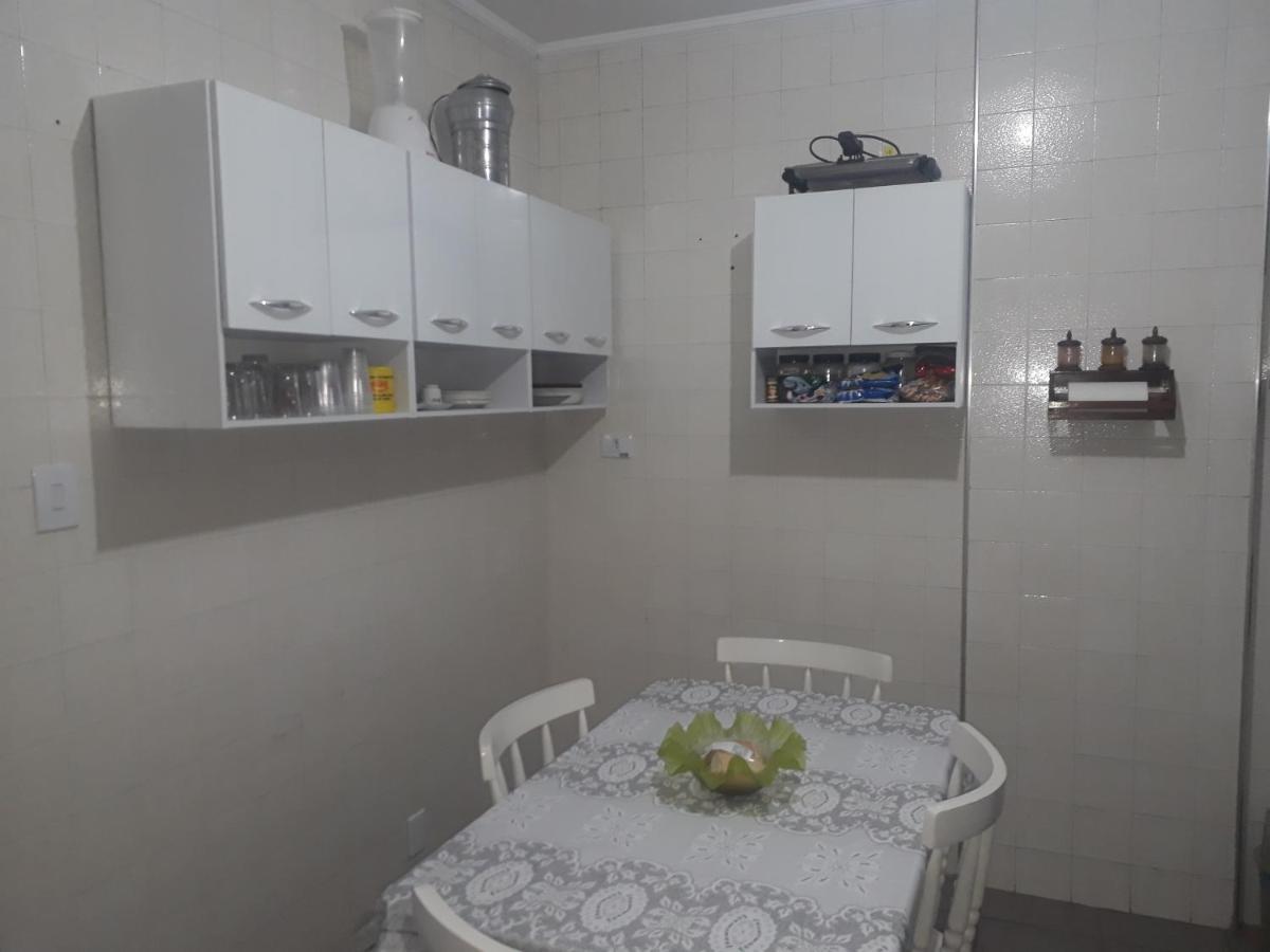 Apartamento Com Estacionamento, Wi-Fi, Ar Condicionado A 300 Metros Da Praia Da Enseada No Guaruja. 外观 照片